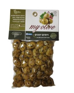 זיתים ירוקים שלמים בתיבול צ'ילי, אורגנו, פטרוזיליה, תימין, עגבניות מיובשות ובצל